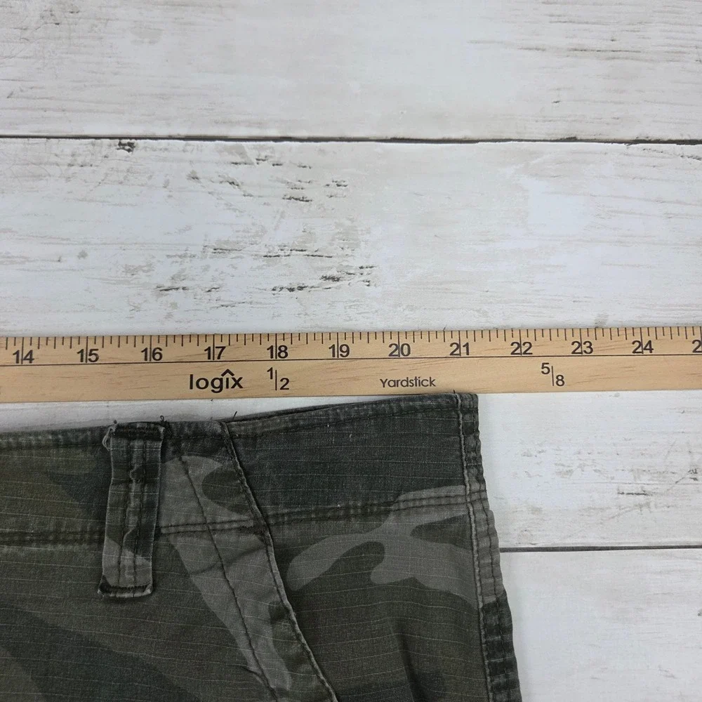 Wrangler cargo shorts